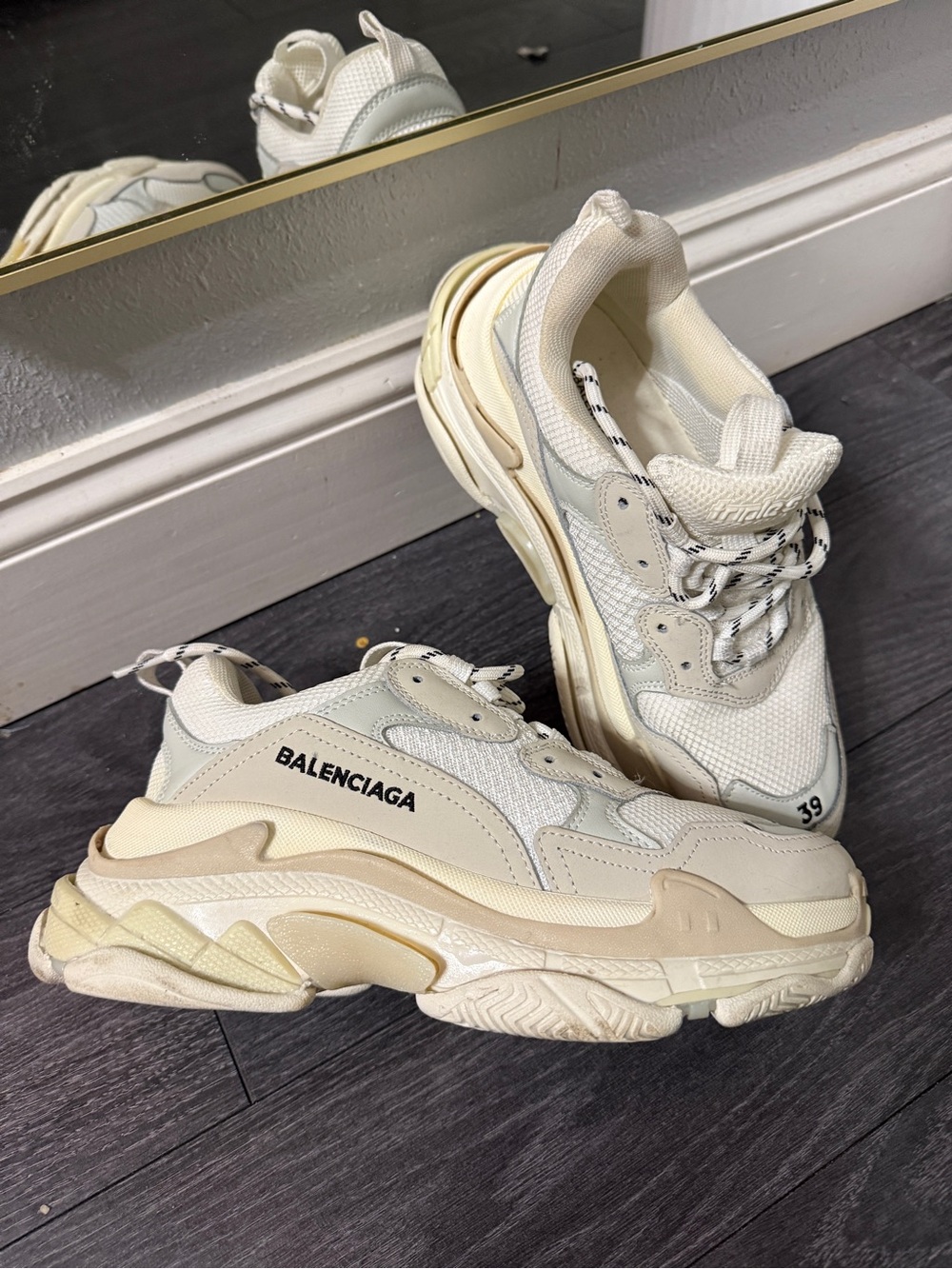 Balenciaga Cream White Triple S Retro Chunky Sneakers - Picture 2 of 6